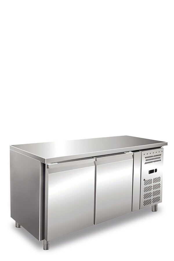 Tavolo refrigerato due ante ventilato. Temperatura normale