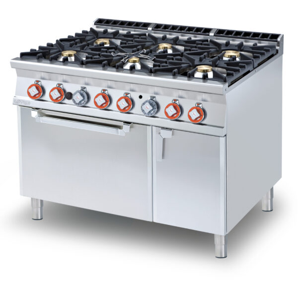 CUCINA 6 fuochi - Forno elettrico ventilato cm. 55x36x34h, temp: 50÷300°C, con 1 griglia cm.53x32,5 GN1/1 - Vano neutro con porta (inclusa 1 testata chiusura piano mod.TPC-9)