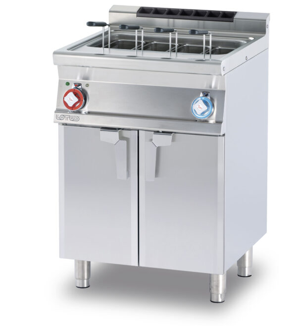 CUOCIPASTA TRIFASE LT. 40 Vasca cm. 51x30,7x32,7h. Rubinetto carico acqua, sfioratore + scarico a pavimento. (CESTI ESCLUSI) (inclusa 1 testata chiusura piano mod.TPA-7)
