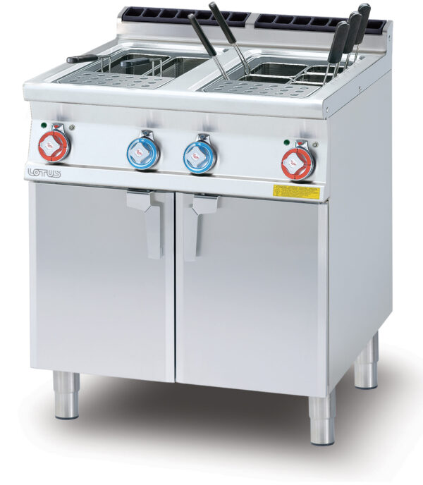 CUOCIPASTA TRIFASE LT. 25+25 2 Vasche cm. 30,5x33,5x30h. Rubinetto carico acqua, sfioratore + scarico a pavimento (CESTI ESCLUSI) (inclusa 1 testata chiusura piano mod.TPA-7)