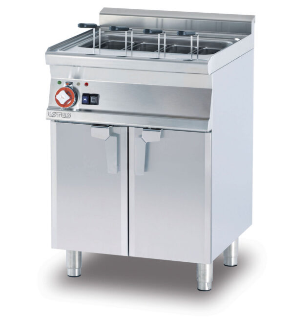 CUOCIPASTA TRIFASE LT. 40 Vasca cm. 51x30,7x32,7h. Carico acqua automatico con sensore di livello - sfioratore + scarico a pavimento (CESTI ESCLUSI)