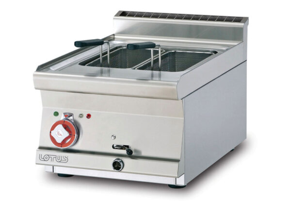 CUOCIPASTA TRIFASE LT. 17 Vasca cm. 31x33,5x22h. Rubinetto scarico (CESTI ESCLUSI)