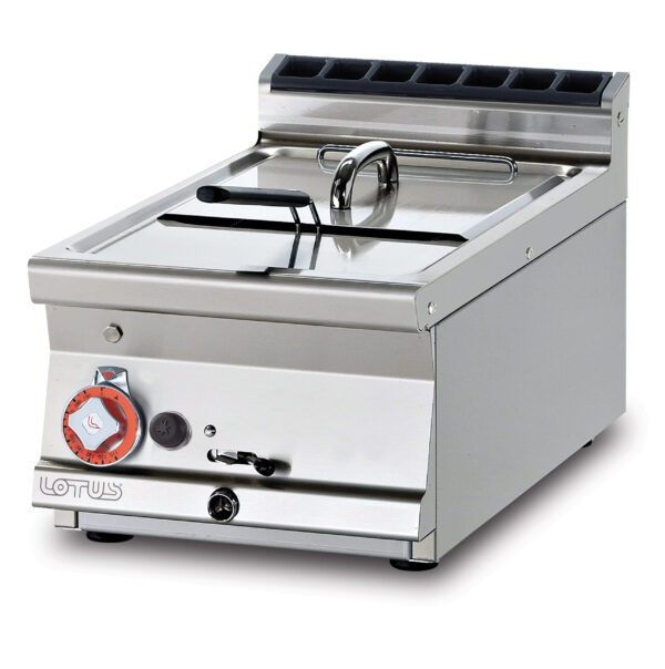 FRIGGITRICE GAS LT. 13 - Vasca cm. 31,5x34,5x22,5h 1 cesto cm. 28x29x10h - Filtro e coperchio vasca. Prod. patate: 10 kg/h (inclusa 1 testata chiusura piano mod.TPA-7)