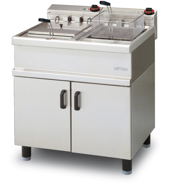 FRIGGITRICE CON MOBILE - LT. 10+10 TRIFASE 2 vasche cm. 29x32,5x18,5h - 2 cesti cm.26x27x11h. 2 bacinelle raccogliolio con filtro. Produzione patate 20 kg/h