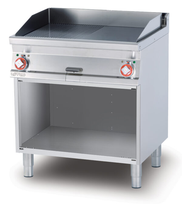 Fry-top elettrico 1/2 rigato + 1/2 liscio, su mobile a giorno, piastra cm.76x51 - 2 zone di cottura (inclusa 1 testata chiusura piano mod.TPA-7)