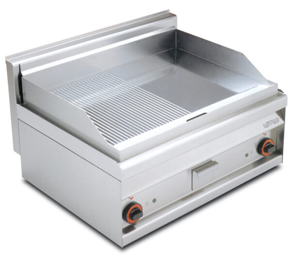 Fry-top elettrico 1/2 rigato + 1/2 liscio cromato SUPERCHROME (Moca Approved, piastra cm.75,5x55 - 2 zone di cottura