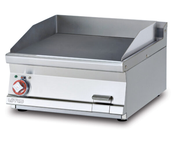 Fry-top elettrico liscio CROMO LUCIDO, piastra cm.56x51 (inclusa 1 testata chiusura piano mod.TPA-7)